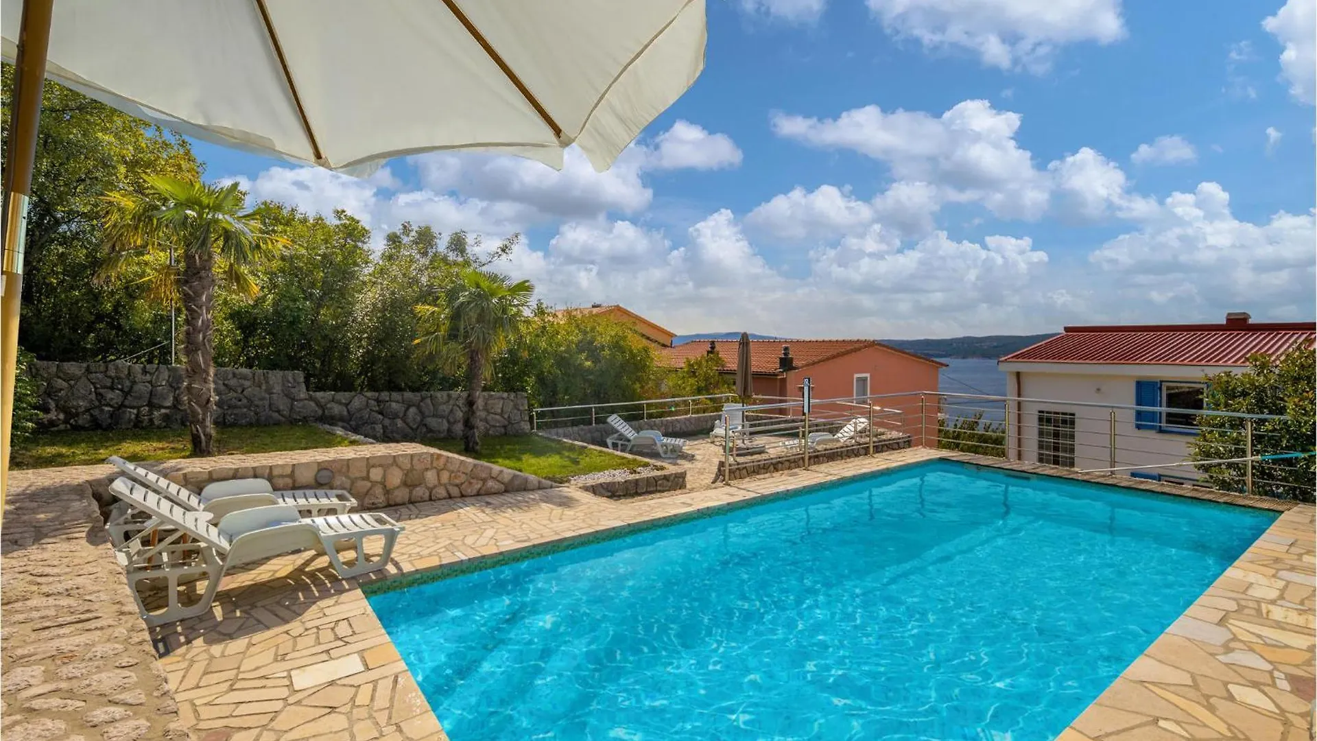 Nice Home In Dramalj With House Sea View Holiday home
