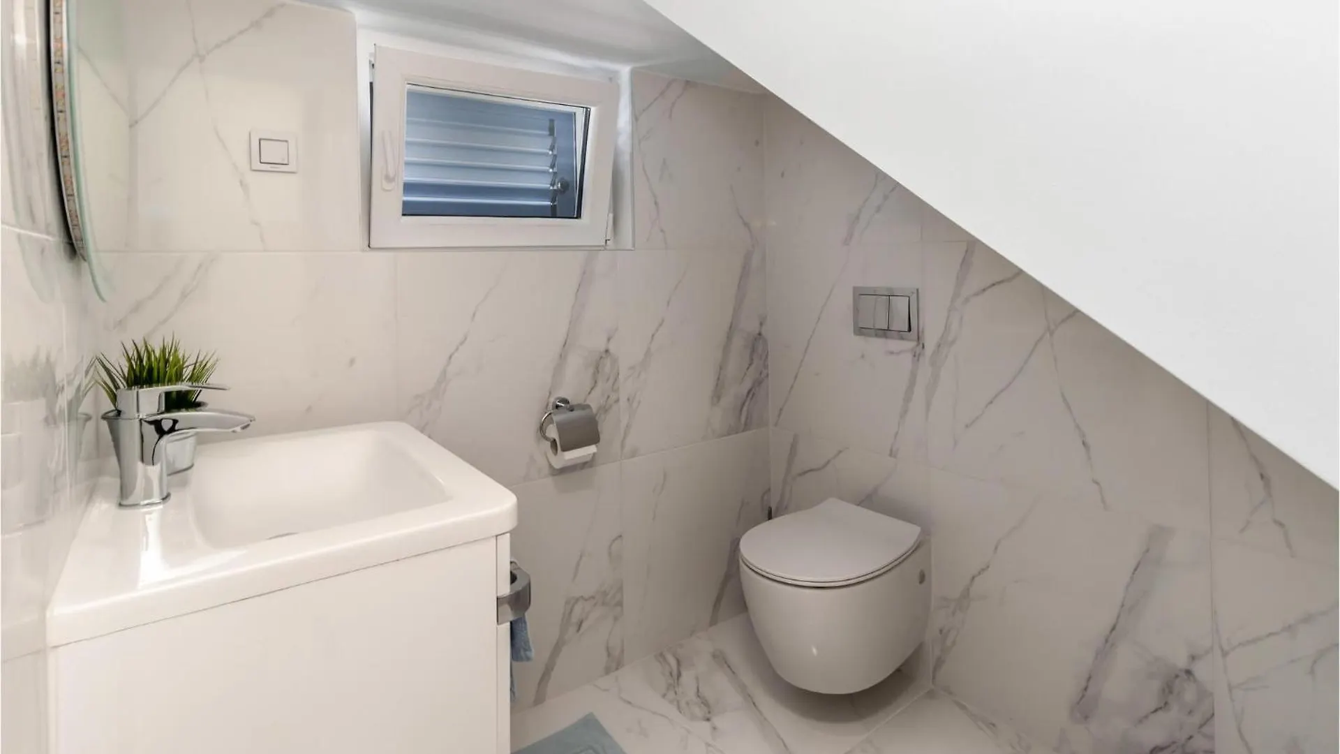 Nice Home In Dramalj With House Sea View 0*,  Croatia